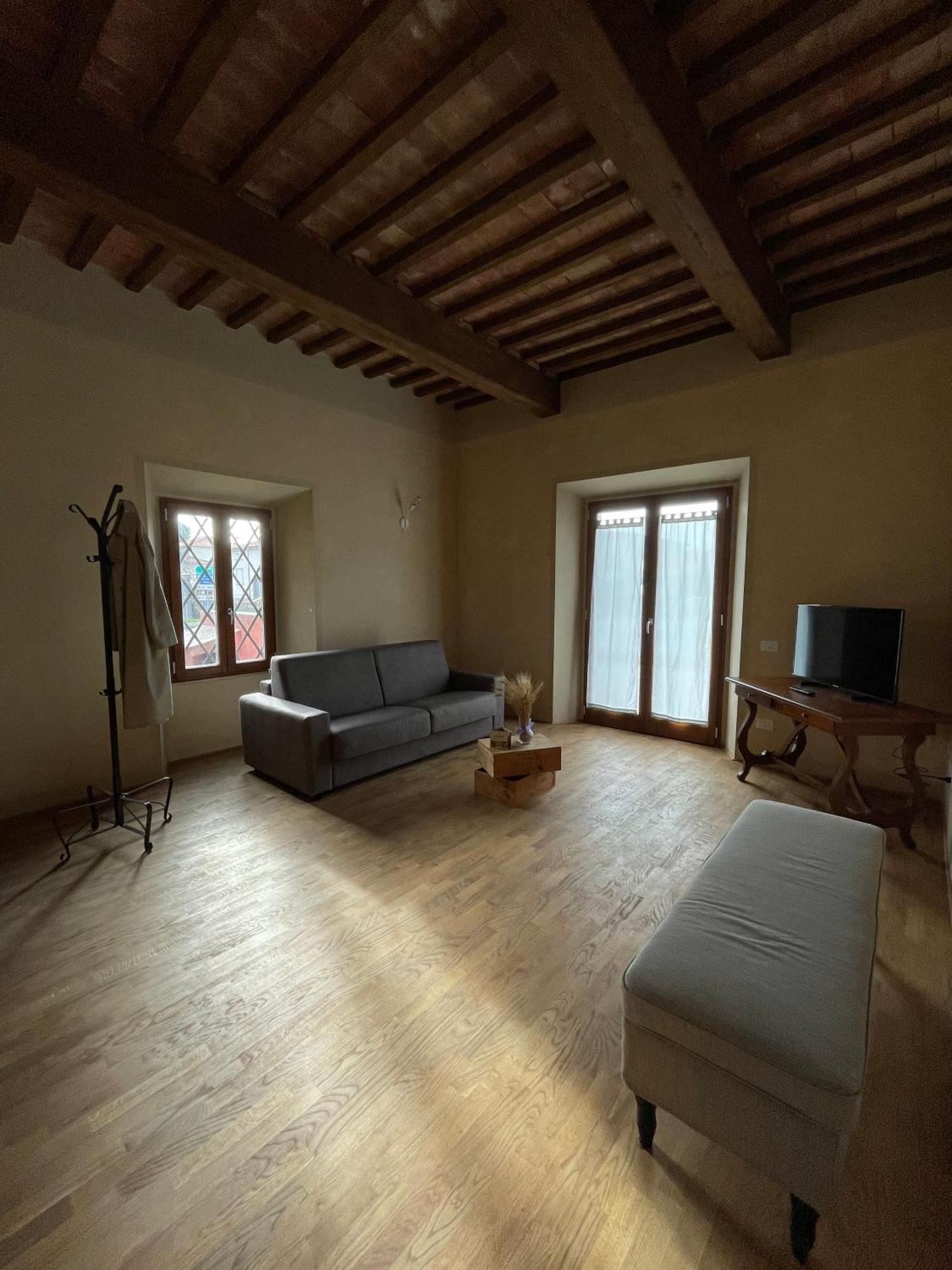 Casa Vacanze Le Due Torri Vada Luaran gambar